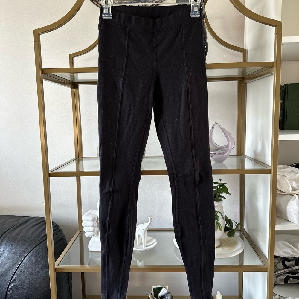 ALO Black Leggings